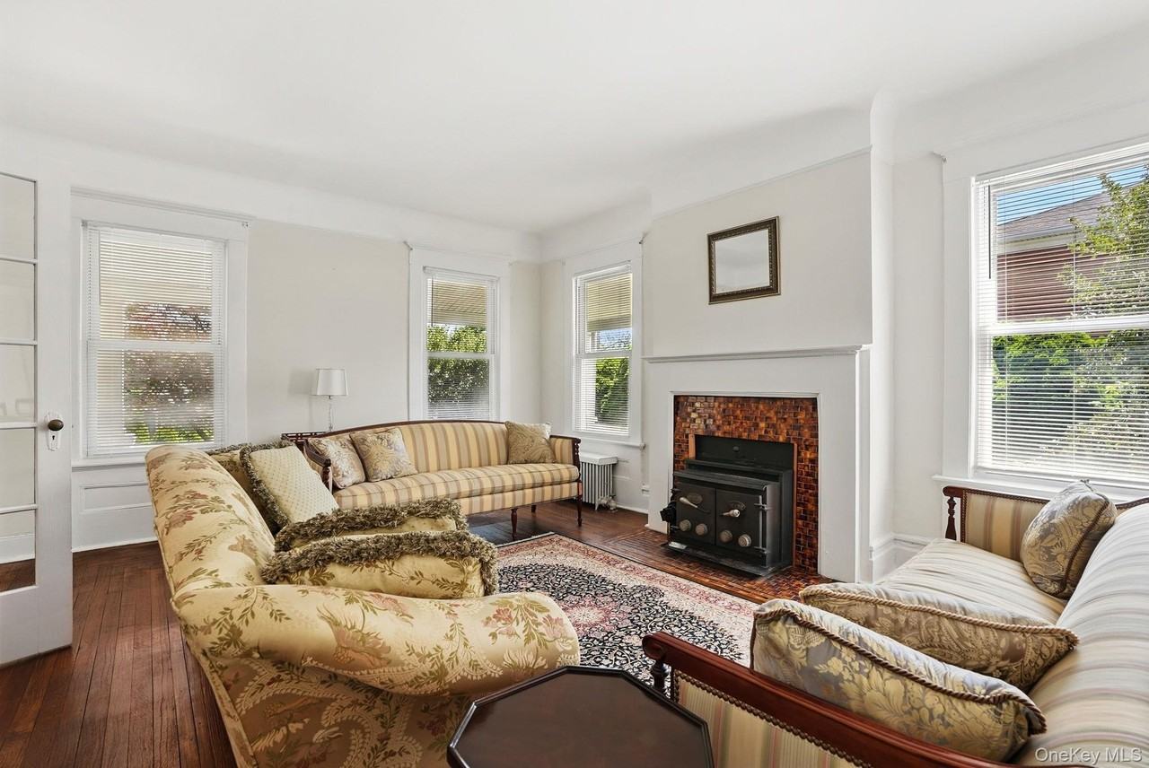 134 Old Mamaroneck Rd - Photo 3 of 23