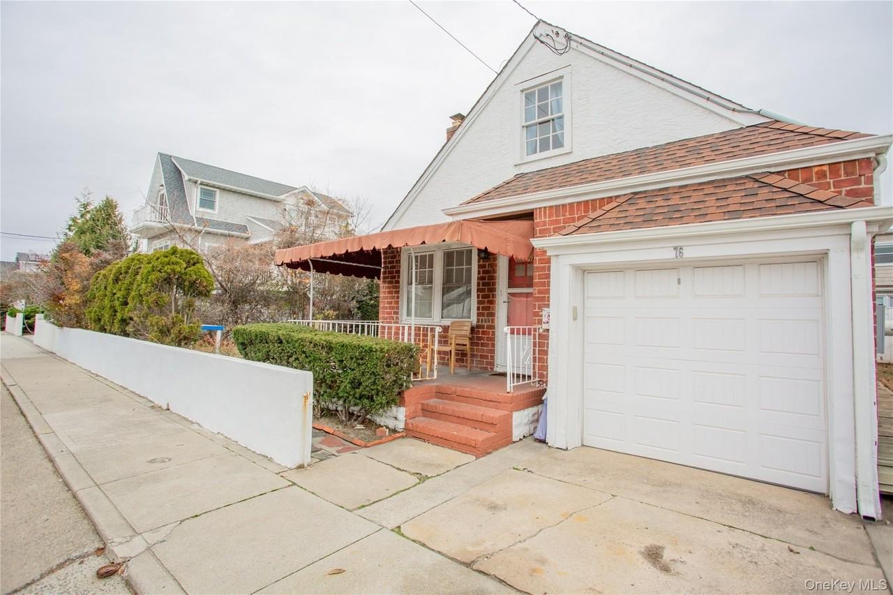 76 Clayton Clayton Avenue - Photo 2 of 32