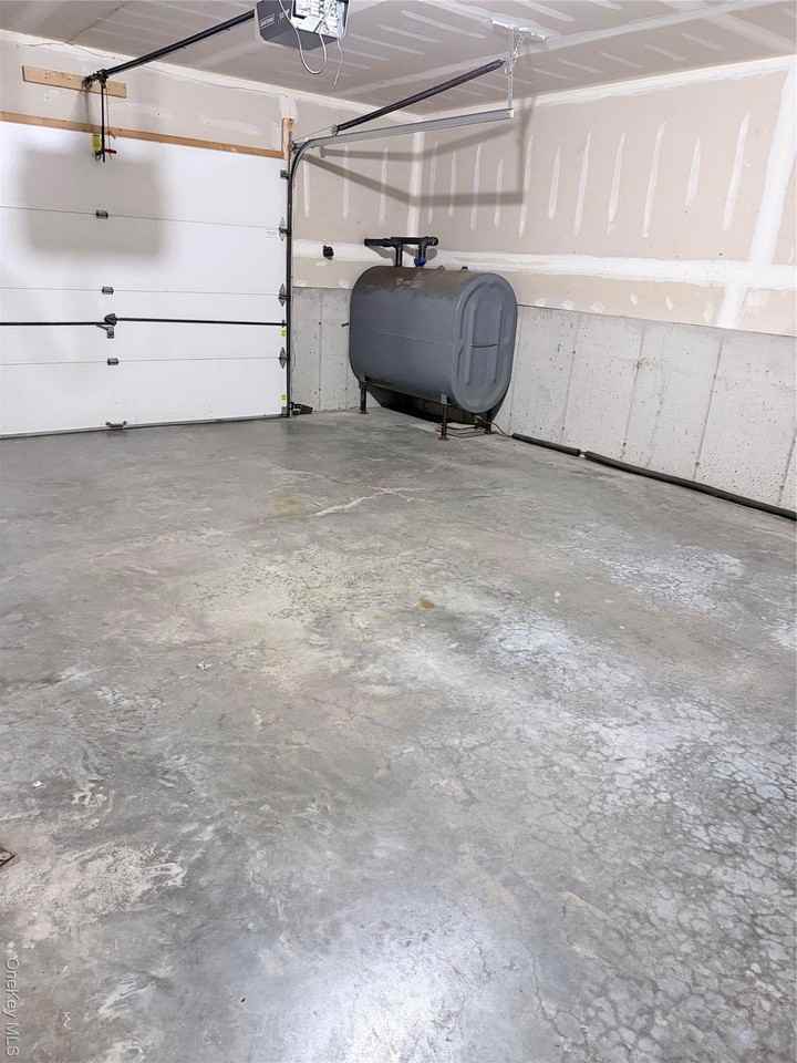 1043 Roosa Gap Road - Photo 3 of 20