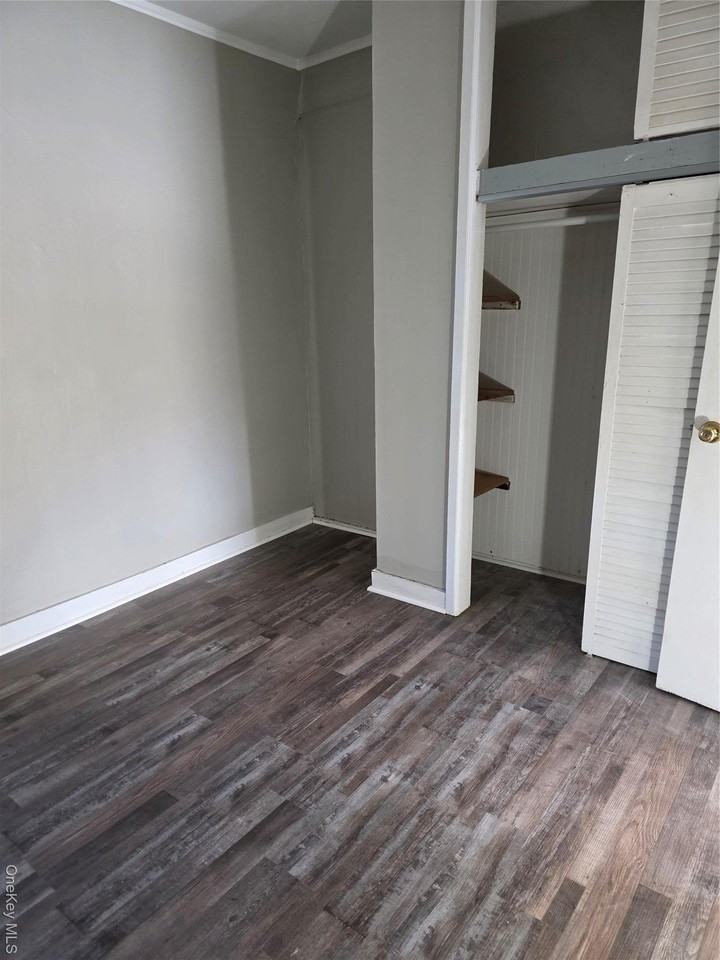 18 Davis Street - Photo 3 of 14