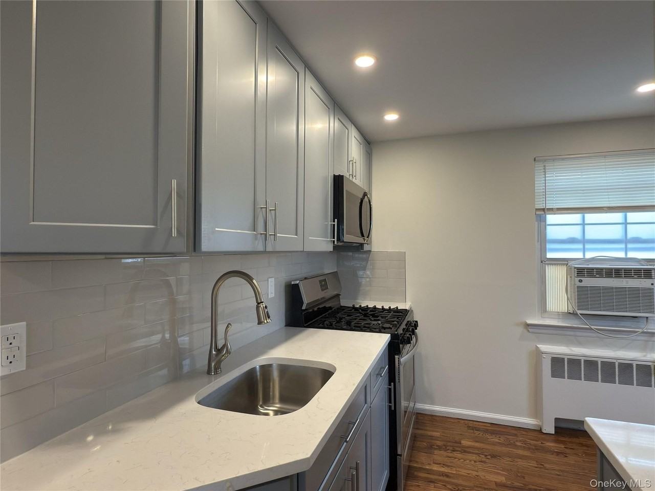 46 Copiague Street #2 - Photo 6 of 8