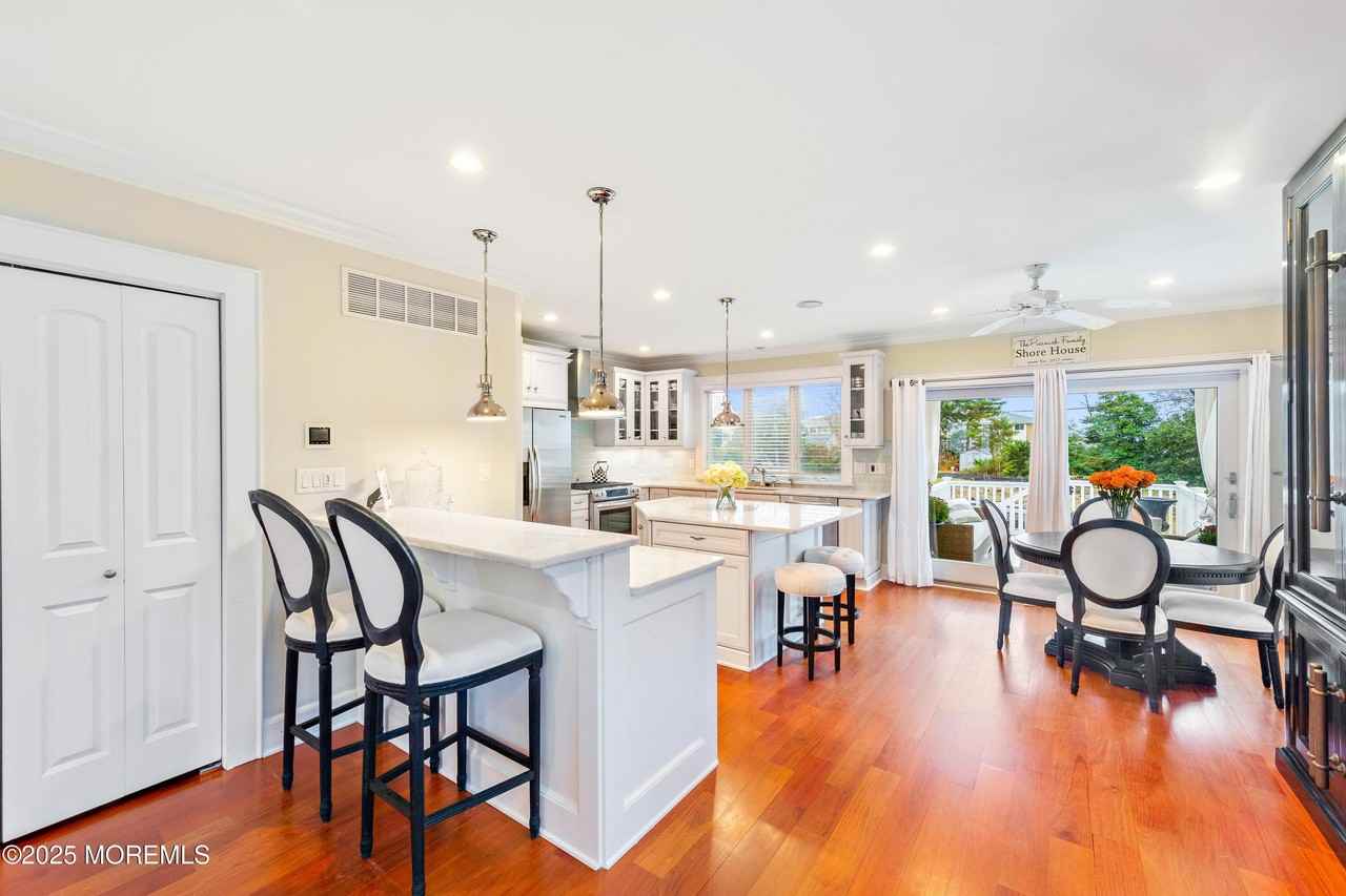 6 Via Ripa Way - Photo 4 of 25