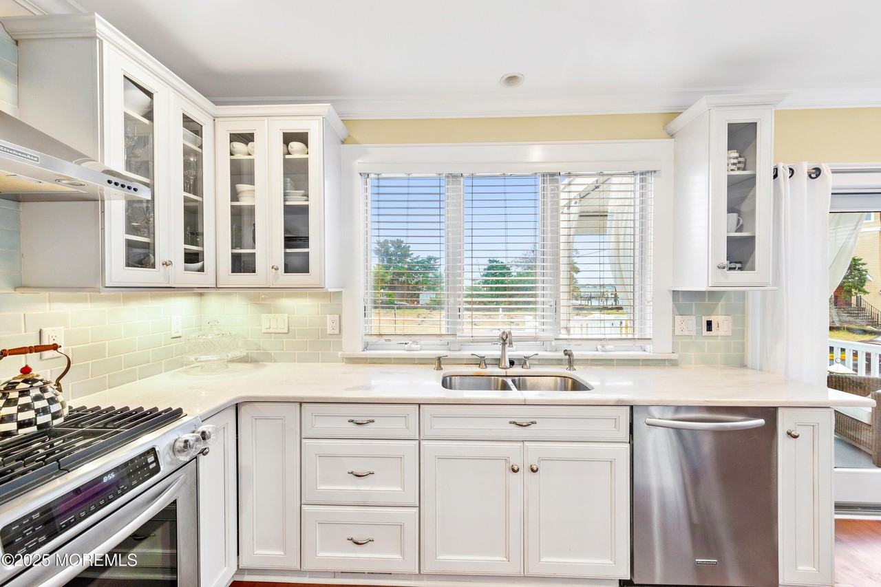 6 Via Ripa Way - Photo 7 of 25