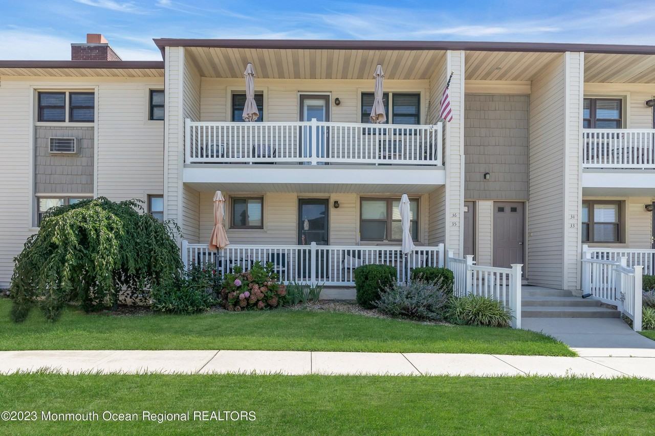 36 Wharfside Dr - Photo 2 of 22