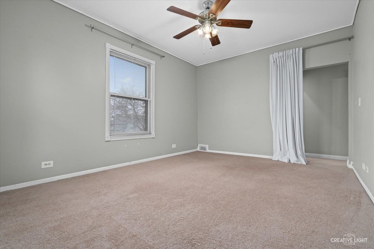 217 Washburn Street - Photo 7 of 17