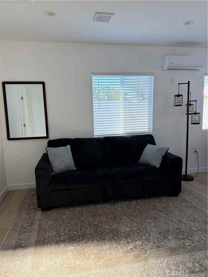 13114 Liggett St - Photo 6 of 15