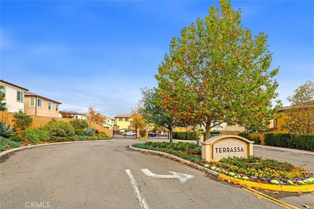 2824 Villa Catalonia Ct - Photo 2 of 31