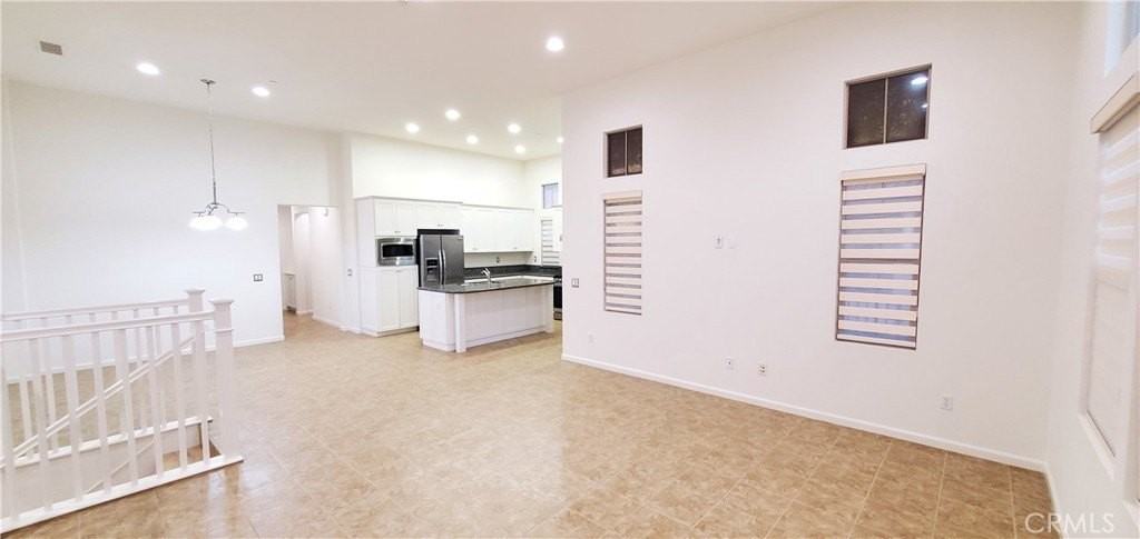 61 Mission Bell - Photo 5 of 38