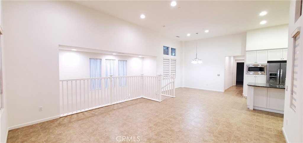 61 Mission Bell - Photo 6 of 38