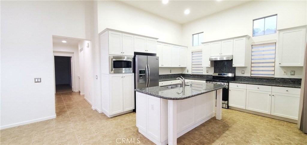 61 Mission Bell - Photo 7 of 38