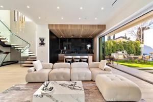 featured image of 5347 Natick Avenue