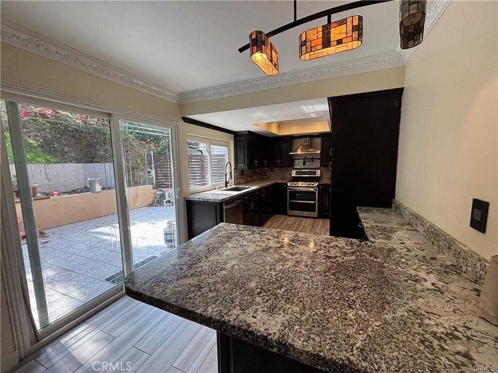 3870 Paseo De Las Tortugas - Photo 7 of 20