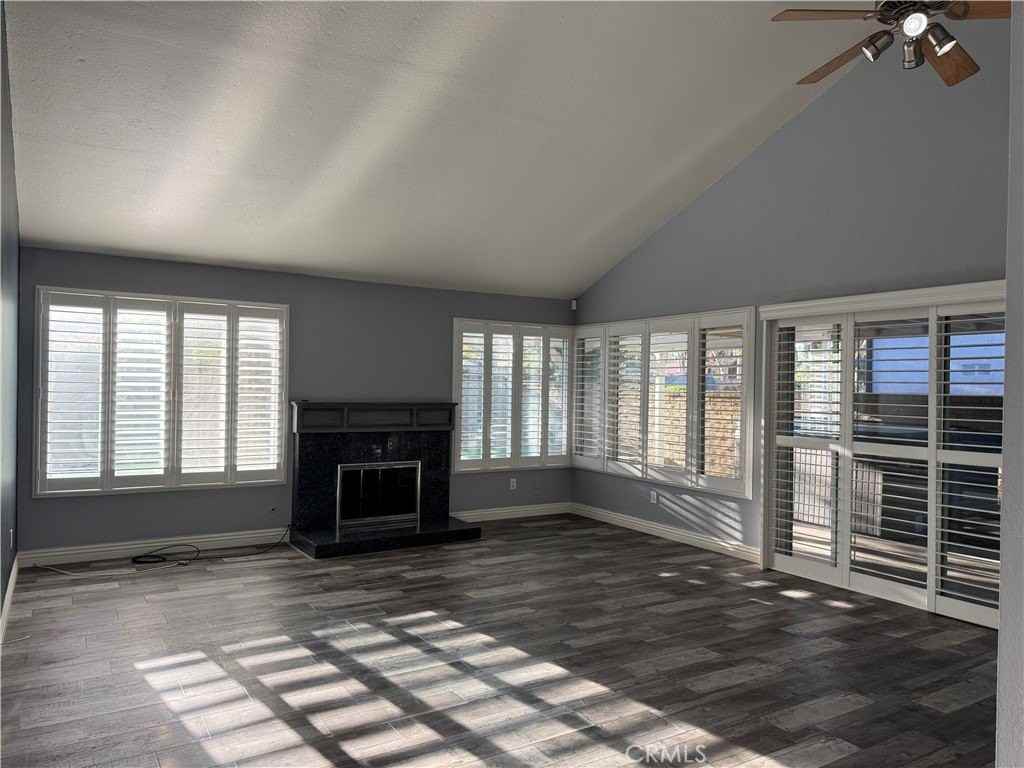 25639 Avenida Jolita - Photo 2 of 17