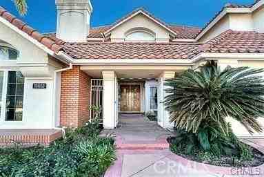 19652 Nashville St - Photo 2 of 15