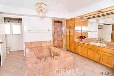 19652 Nashville St - Photo 4 of 15