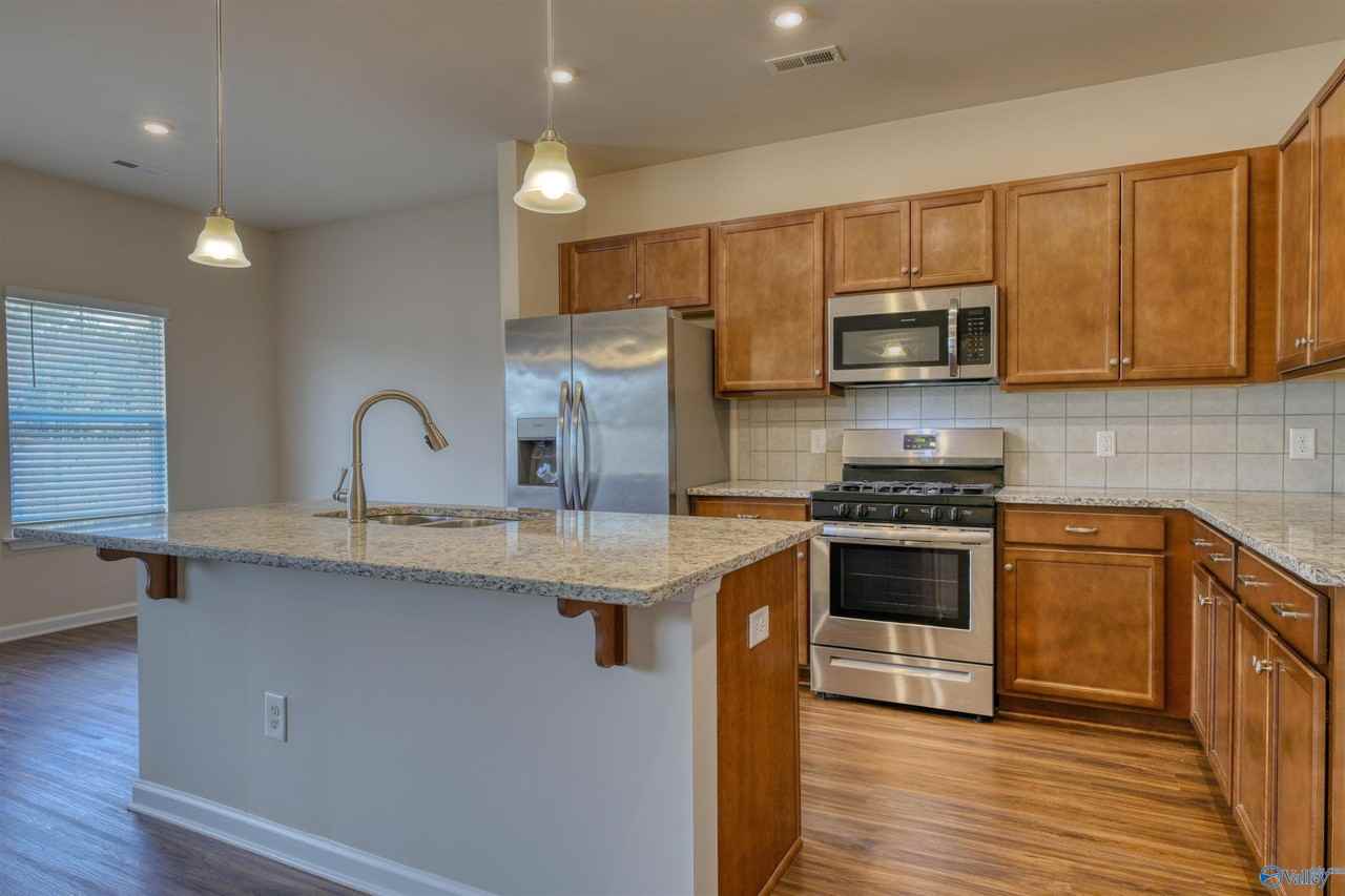 13918 Hickory Brook Rd - Photo 7 of 23