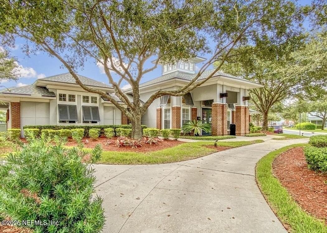 Summerlin Lane - Photo 2 of 26