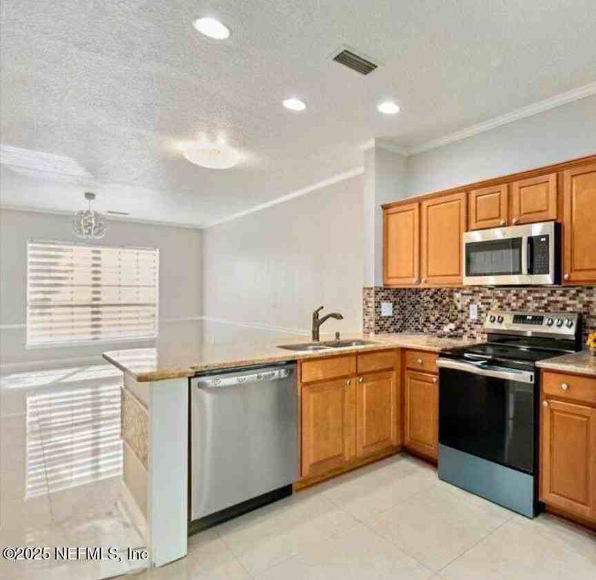 Summerlin Lane - Photo 6 of 26