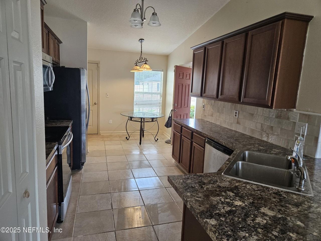 15379 Bareback Drive - Photo 4 of 12