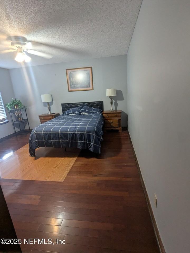 733 Century 21 Drive - Photo 6 of 11