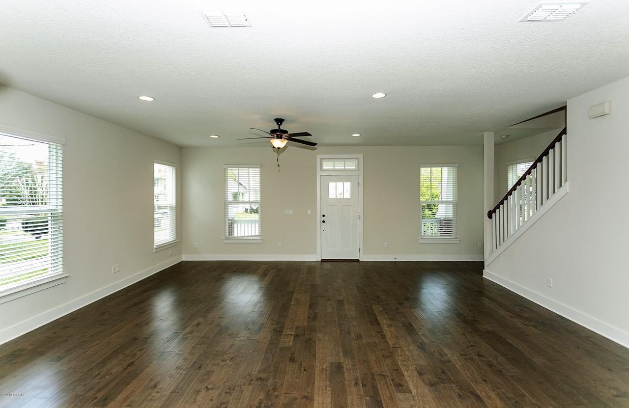 2580 Post St - Photo 2 of 12