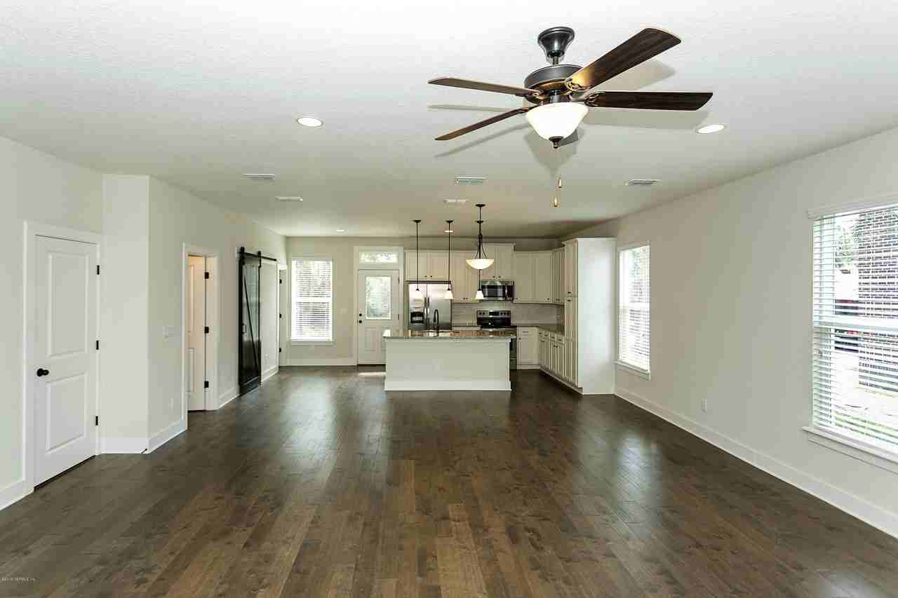 2580 Post St - Photo 3 of 12