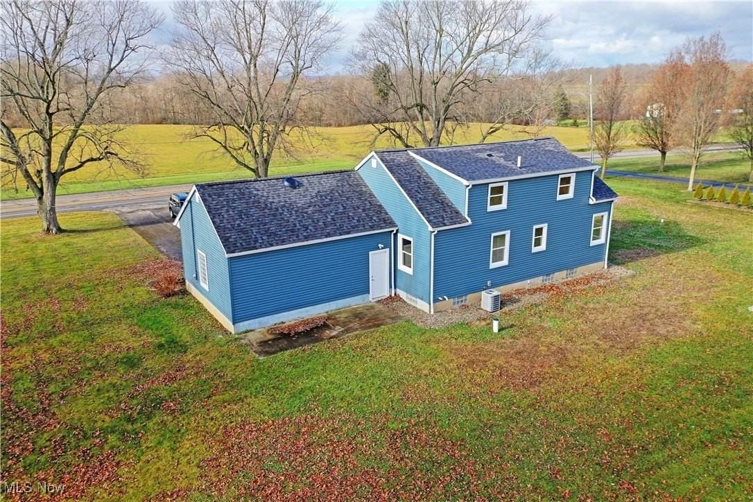 9190 Warren Painsville Road - Photo 4 of 35