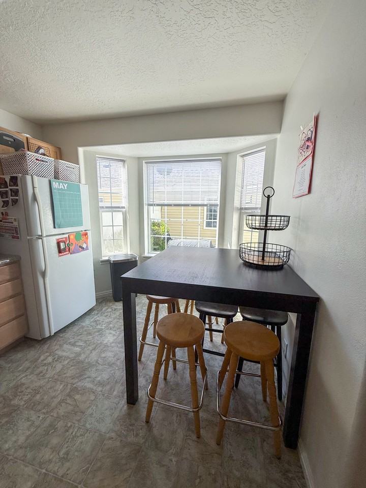 884 Capital Lane #1 - Photo 6 of 17