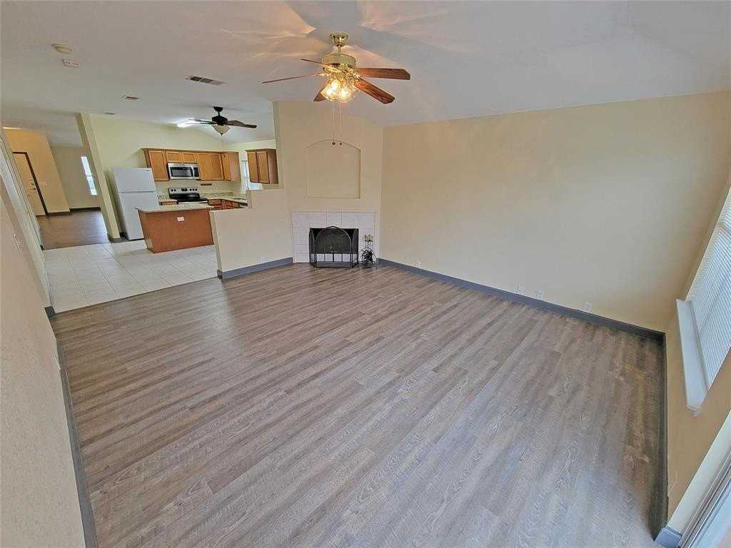 4208 Vinyard Way - Photo 5 of 14