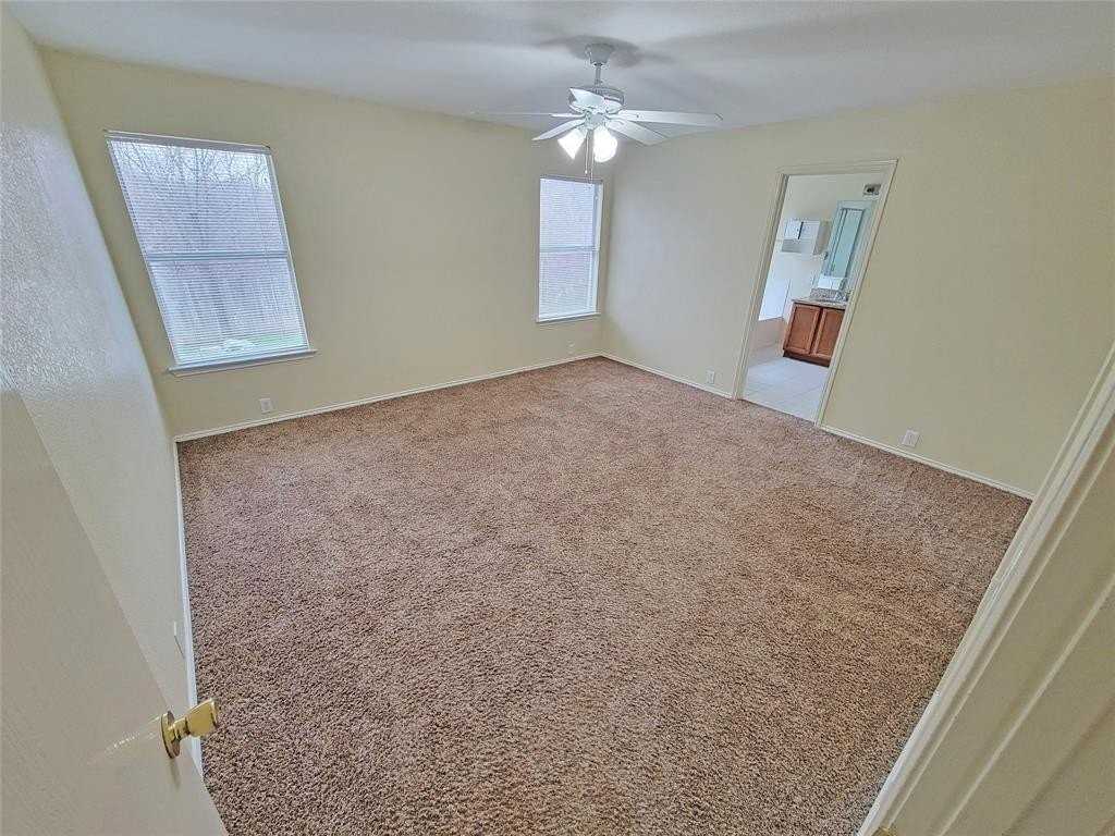 4208 Vinyard Way - Photo 6 of 14