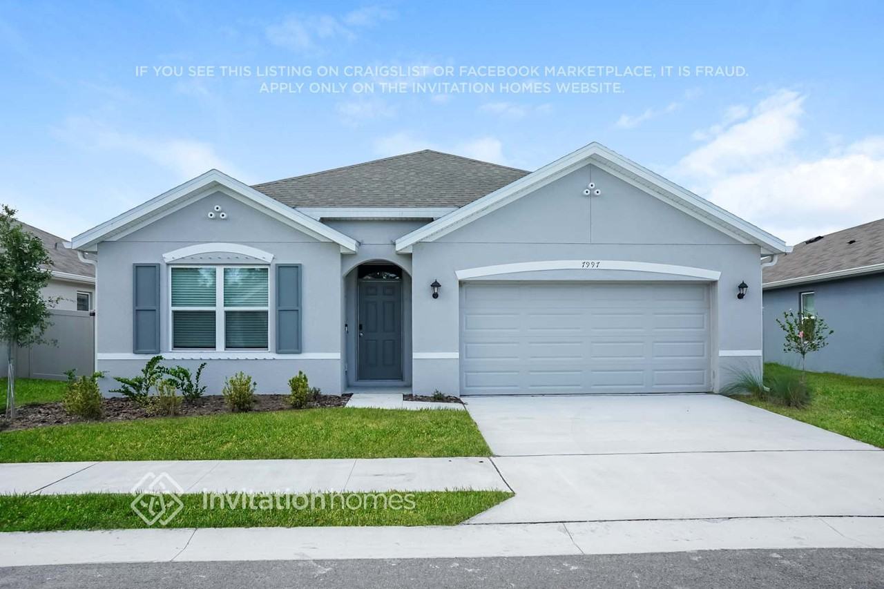 7997 Majestic Palms Ct