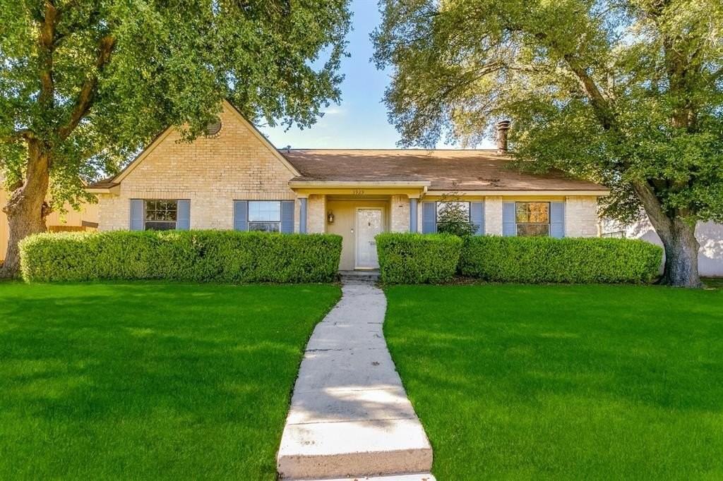 3929 Commonwealth Drive