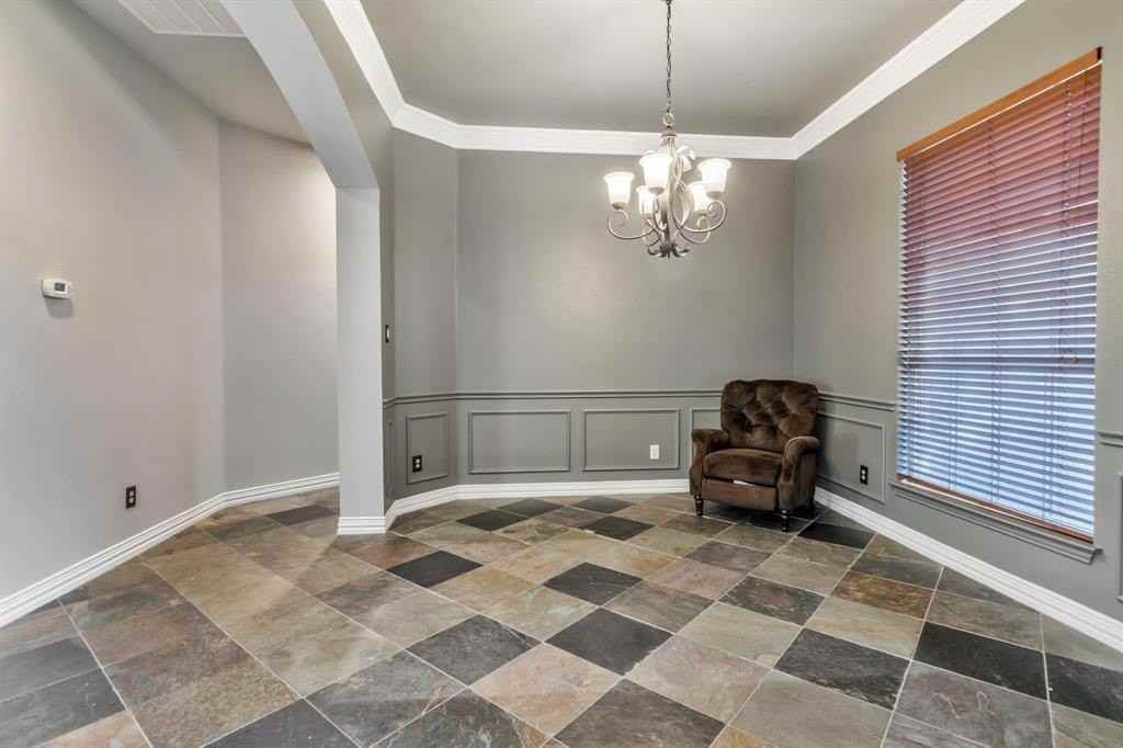 508 Cypress Court - Photo 6 of 40