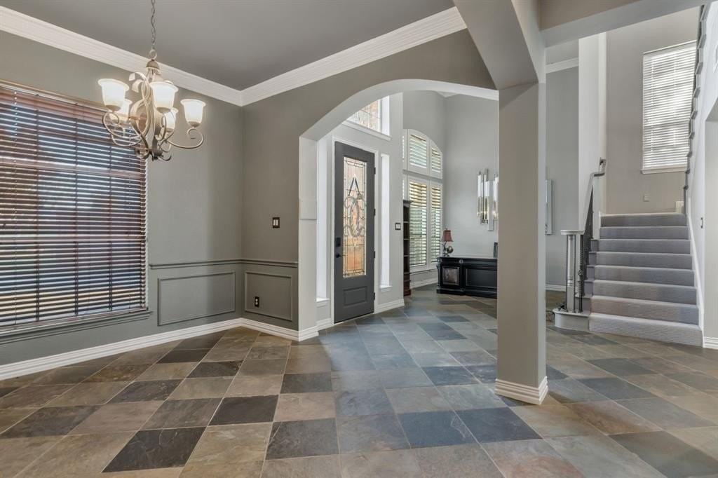 508 Cypress Court - Photo 7 of 40