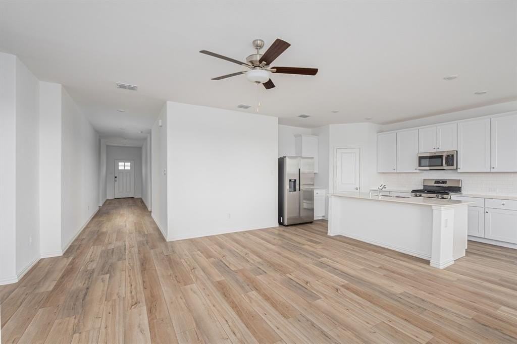 4025 Kaufman Court - Photo 5 of 16