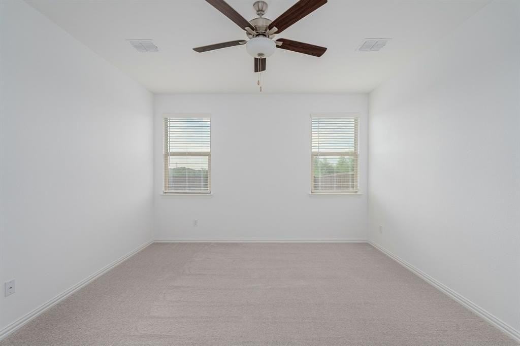 4025 Kaufman Court - Photo 7 of 16