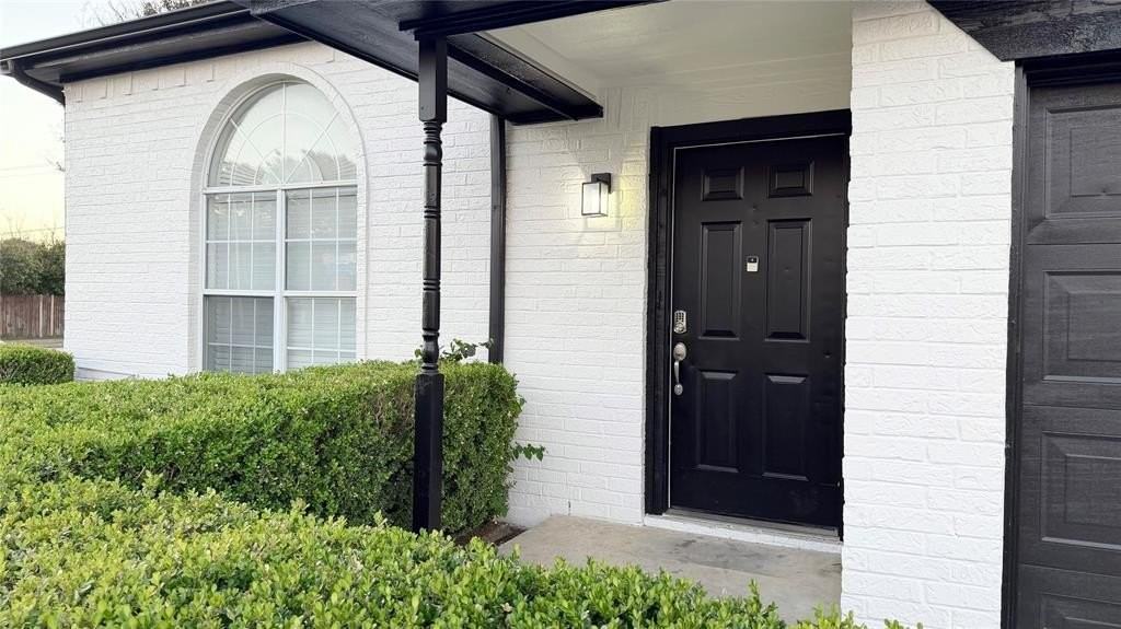 7101 Brookdale Ct - Photo 2 of 23