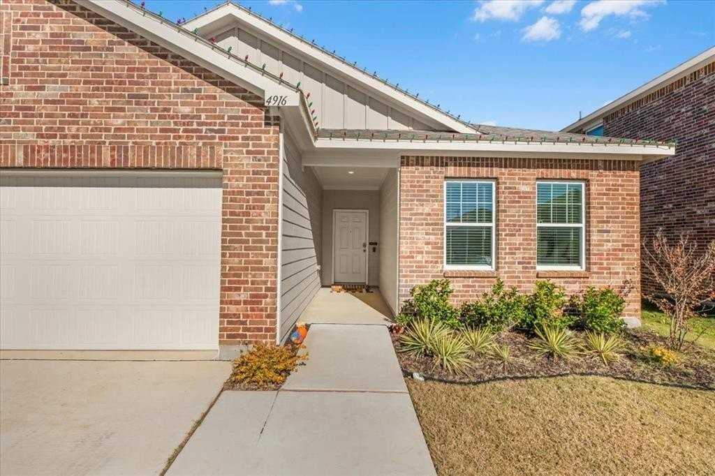 4916 Knob Drive - Photo 5 of 40