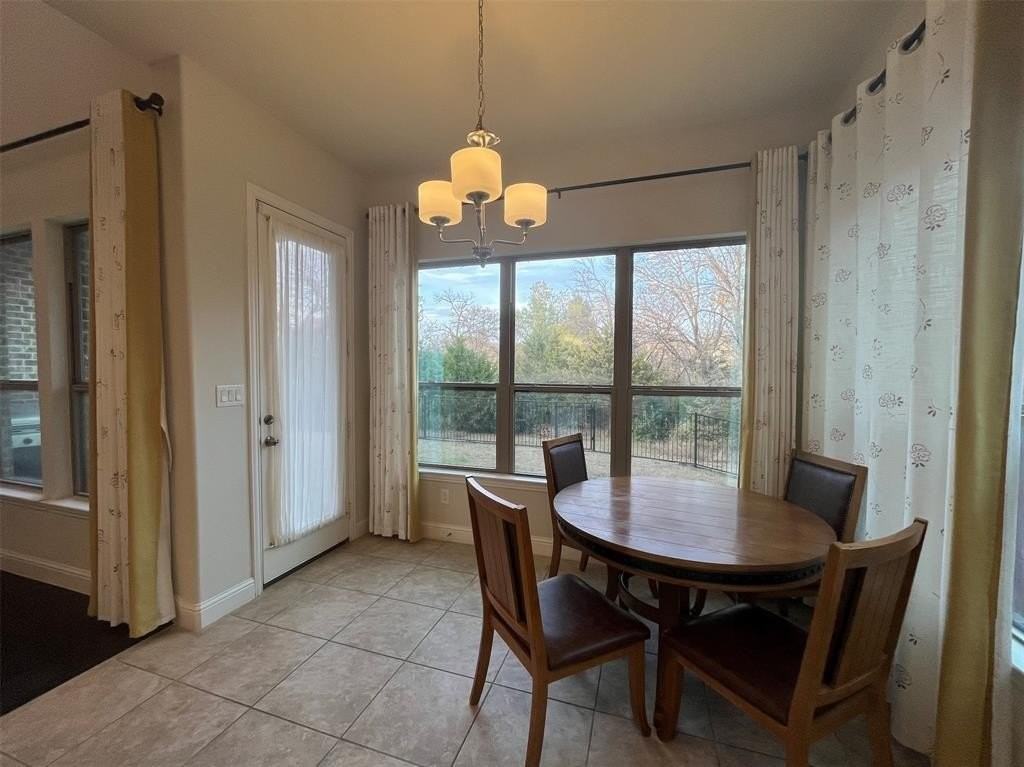 2405 Big Leaf Court - Photo 5 of 17