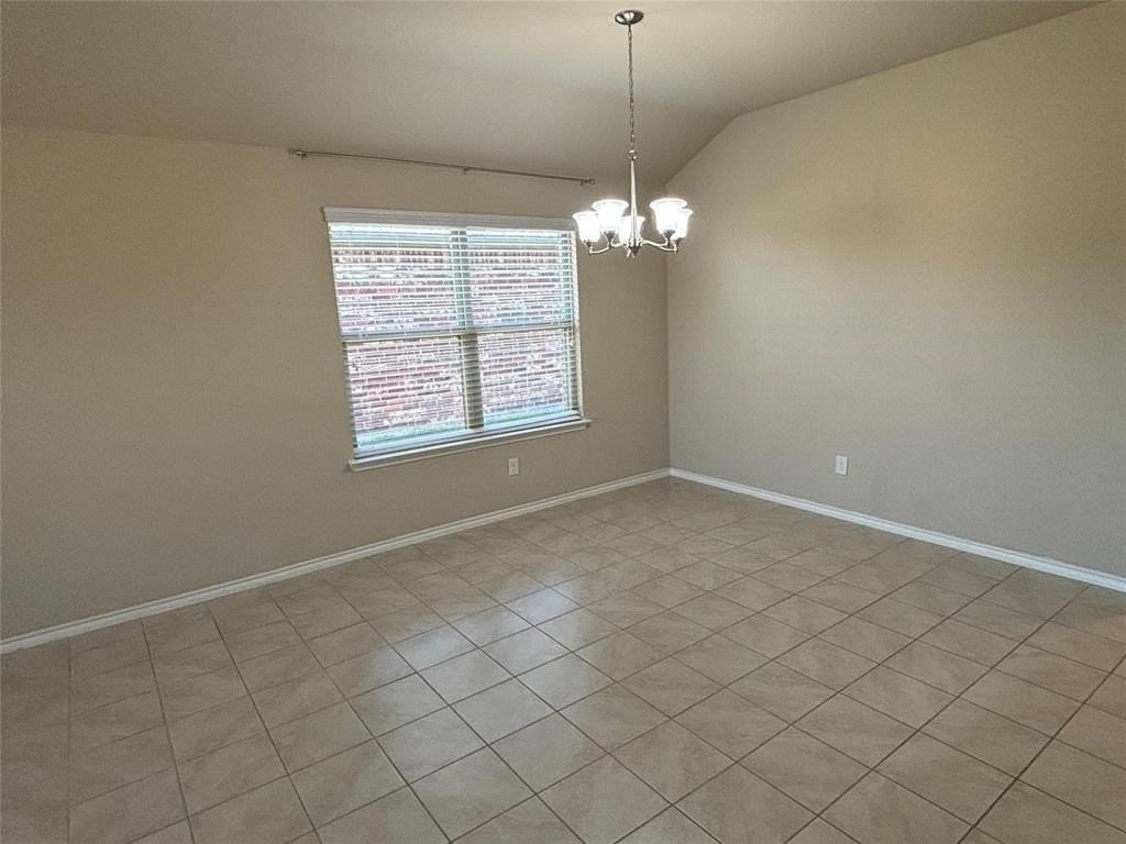 1029 Decker Drive - Photo 4 of 17