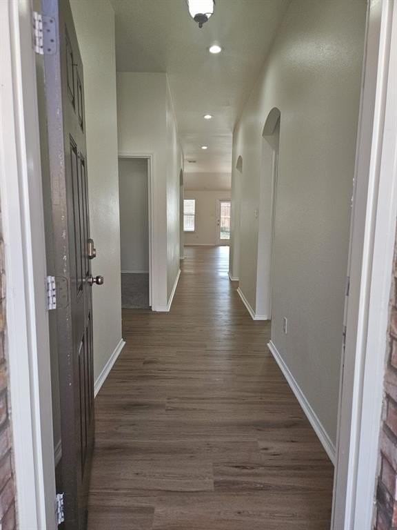 900 Crockett Drive - Photo 3 of 29