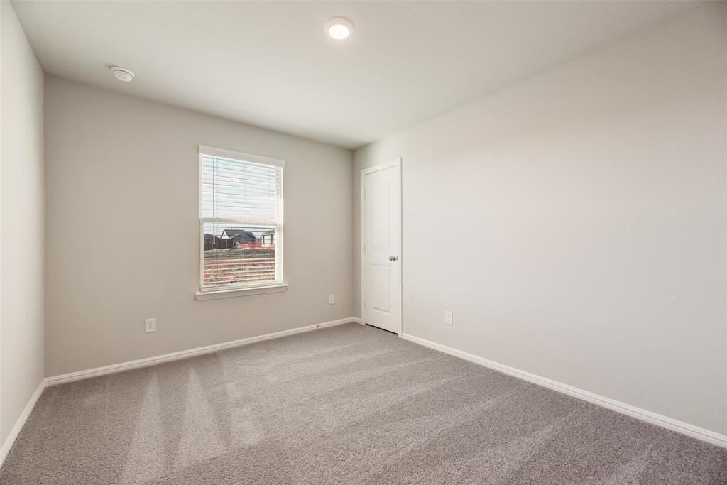 14127 Bacton Rd - Photo 4 of 18