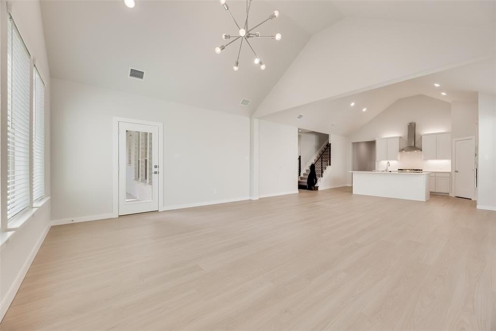 3508 Teasdale Drive - Photo 7 of 32