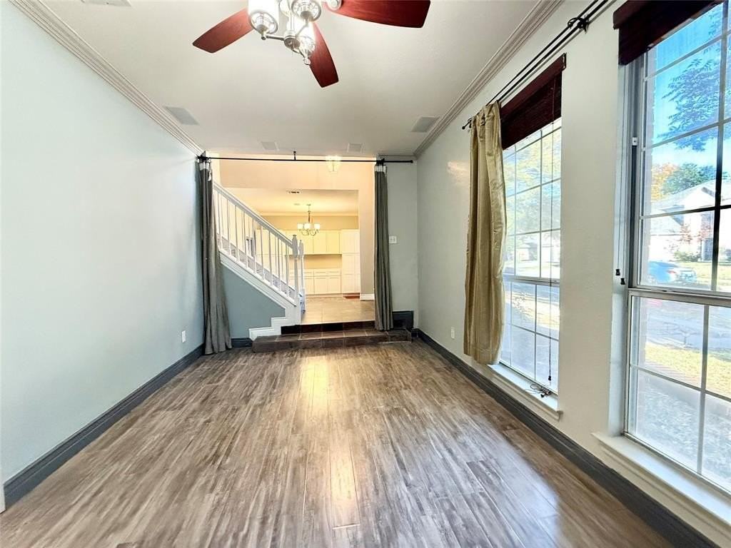 2301 Mapleleaf Lane - Photo 4 of 23