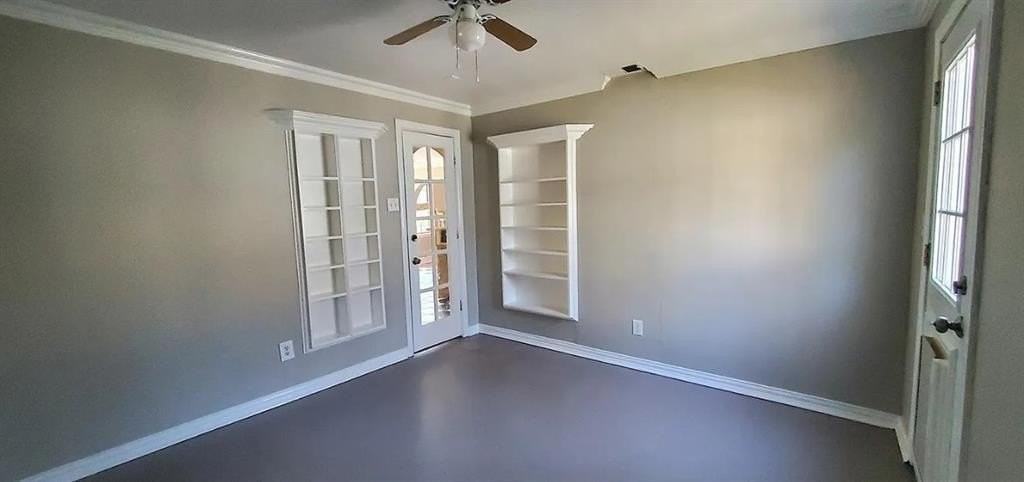 8619 Groveland Dr - Photo 6 of 18