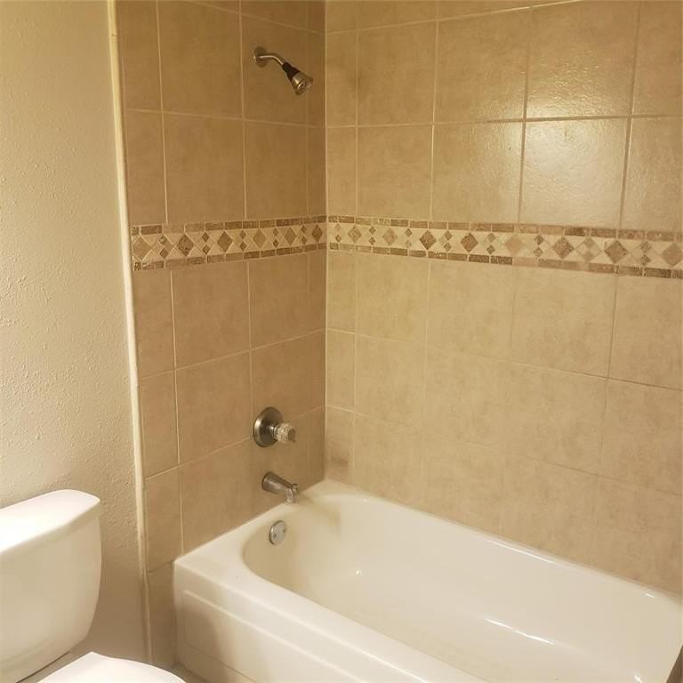 504 Scarlet Oak Street - Photo 7 of 8