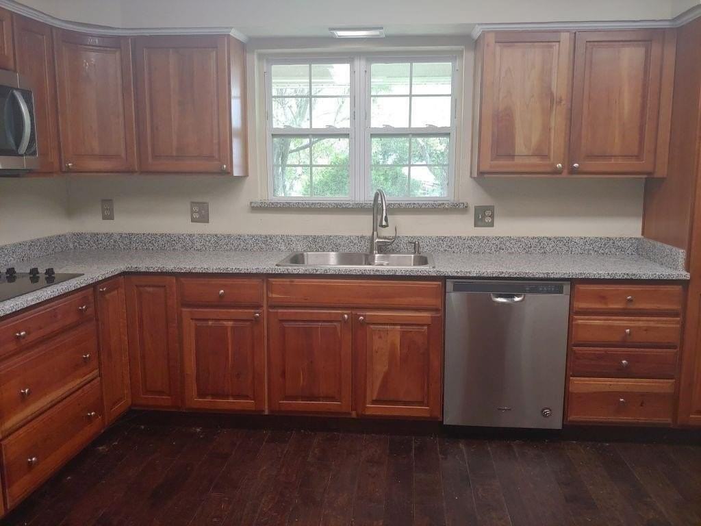 1865 County Road 4915 - Photo 4 of 14