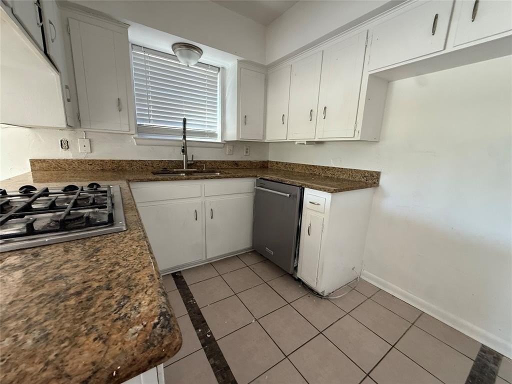 1630 Caravan Trail - Photo 6 of 14