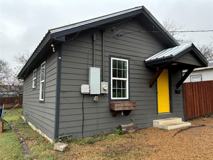 401 E Freeman St - Photo 1 of 1