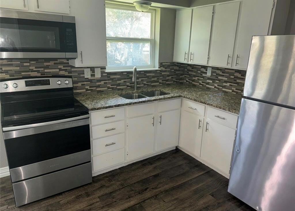 410 South College Drive - Photo 3 of 5